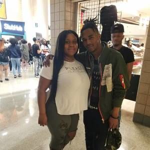 Meet your Posher, Danielle